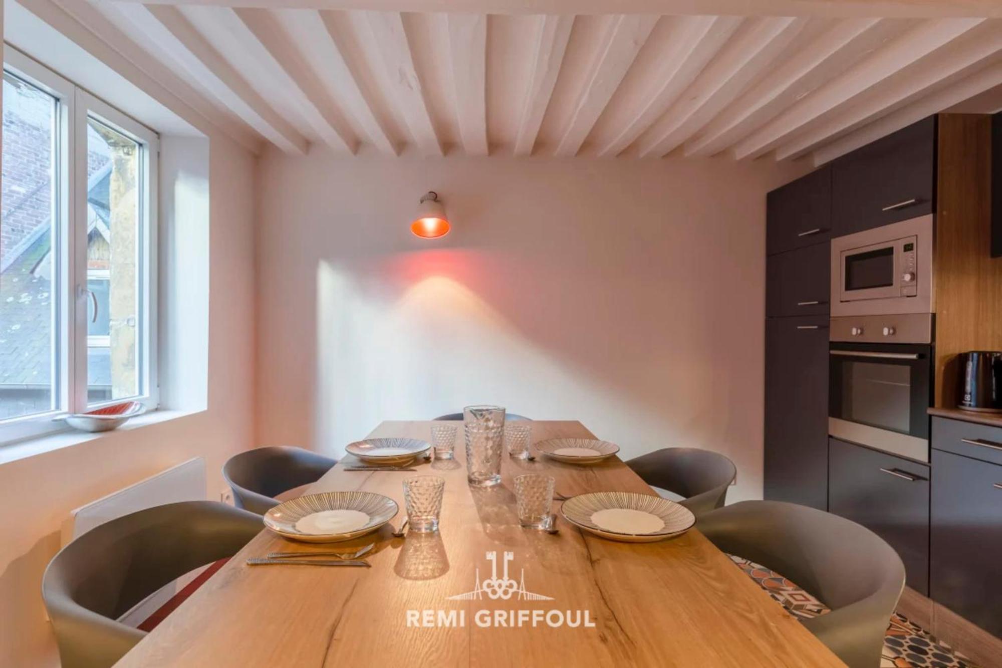 Appartement Le Rêve d'Alice New - Charming duplex in the heart of Honfleur - 2 to 4 P Extérieur photo